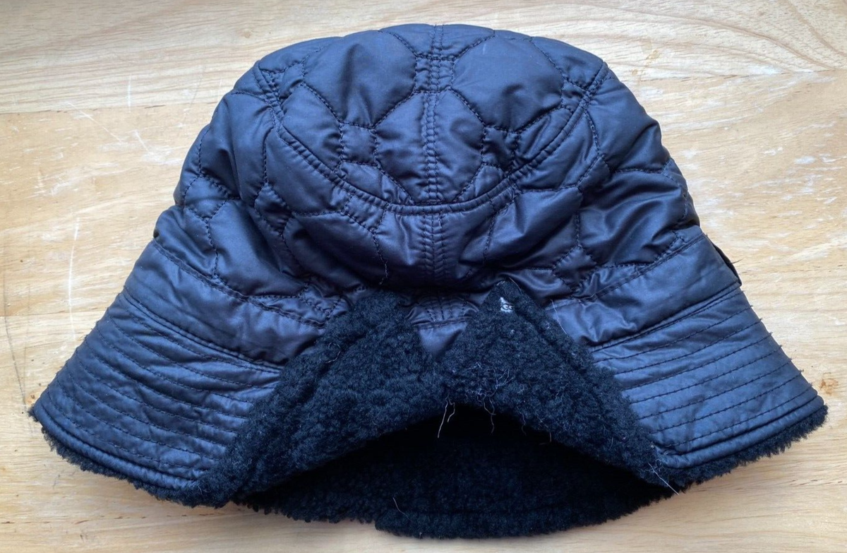 UGG Black Quilted Puffer Bucket Hat With Black Shearling  display picture 1