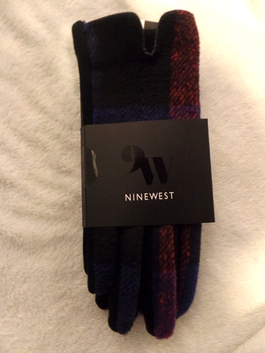 WOMEN'S, GLOVES, NINE WEST, BRAND NEW, RED BLK BLU PLAID, SMALL - Picture 3 of 10