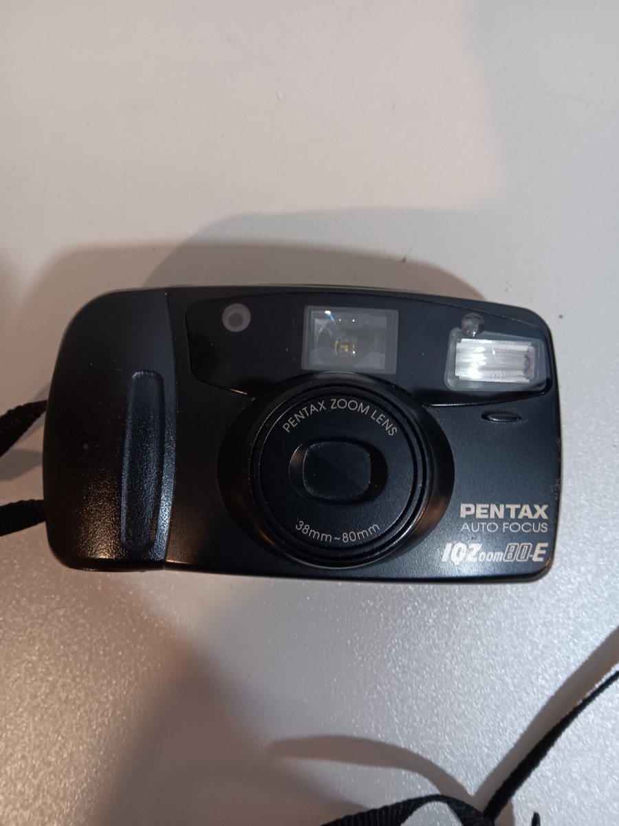 Pentax IQ Zoom 80-E Auto Focus Point & Shoot Film Camera 38mm-80mm