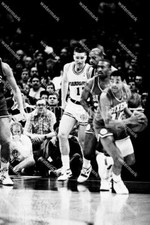 F137 Maurice Cheeks Philadelphia 76ers Sixers Basketball 8x10 11x14 16x20 Photo