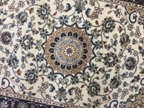 2'.2" X 3'.2" Ivory Navy Blue Fine Floral Oriental Rug Hand Knotted Wool & Silk - Picture 7 of 12