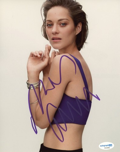 Marion Cotillard Sexy Autographed Signed 8x10 Photo ACOA