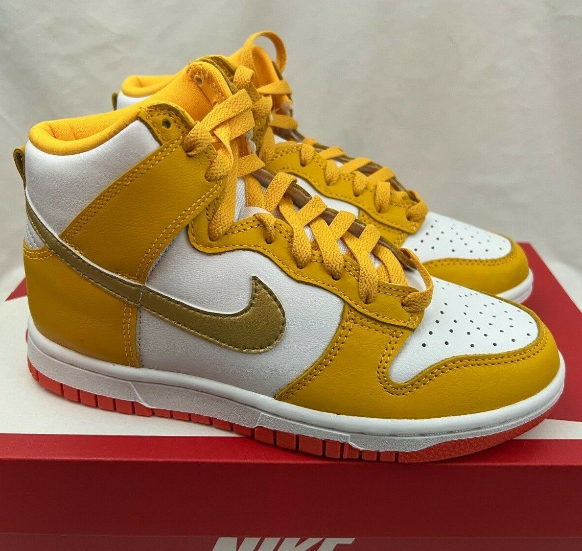 Nike Dunk High W University Gold Shoes DQ4691-700 Womens Size 7
