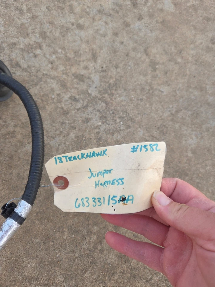 Jeep Grand Cherokee Trackhawk 2018 fabricante de equipos originales lado izquierdo del conductor arnés de puerta delantera Foto 4 de 4