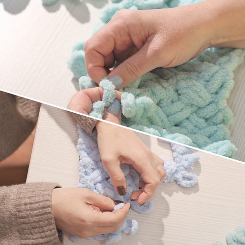 Chunky Yarn, 1Pcs Polyester Blanket Yarn for Crocheting Scarf Hats (Light Blue) - Picture 5 of 6