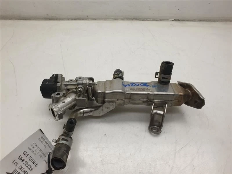 Toyota Prius II 2015 1,8 L tracción delantera con válvula EGR Foto 4 de 4