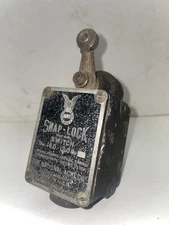 Vintage Snap-Lock 16D-1200 Switch The NATIONAL  ACME  CO