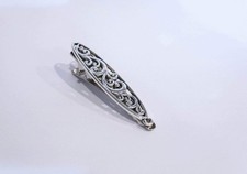 Shiny silver tone metal vine alligator hair claw clip fine hair