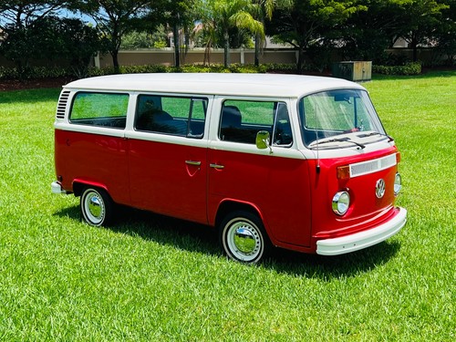 1977 Volkswagen Bus/Vanagon