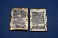 lot of 2 laptop hard drives 750GB HGST Toshiba