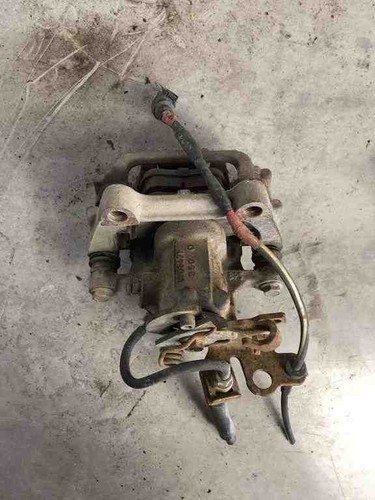 VW CADDY III Furgon 2KA, 2KH, 2CA, 2CH Bremssupport hinten links 32008766