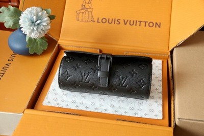 LouisVV - Watch Roll Case M47530 - 20x8x8cm - NEW