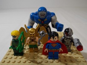 LEGO Hawkman Darkseid Minifigure Set - 76028 DC Justice League Darkseid Invasion