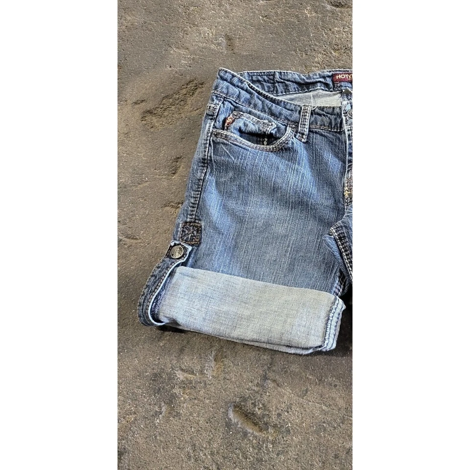 Pantalones Cortos Hot Kiss Para Mujer Talla 27 Azul Jean Denim Playa Puños Elastizados Desteñidos Etiqueta 7 Foto 2 de 4