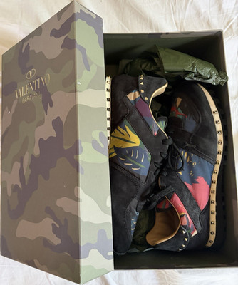 Valentino Garavani Men s Low Top Lace-Up Suede Camo Sneakers Black/Multicolor