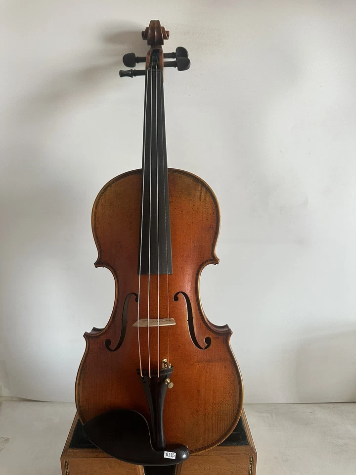 4/4 Violin Solid flamed maple back old spruce top hand carved nice Sound K0115 - Image 2 of 4