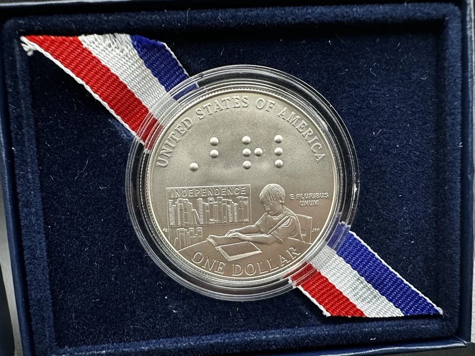 2009-P Louis Braille Bicentennial Silver Dollar Proof – Box & COA - Image 3 of 4