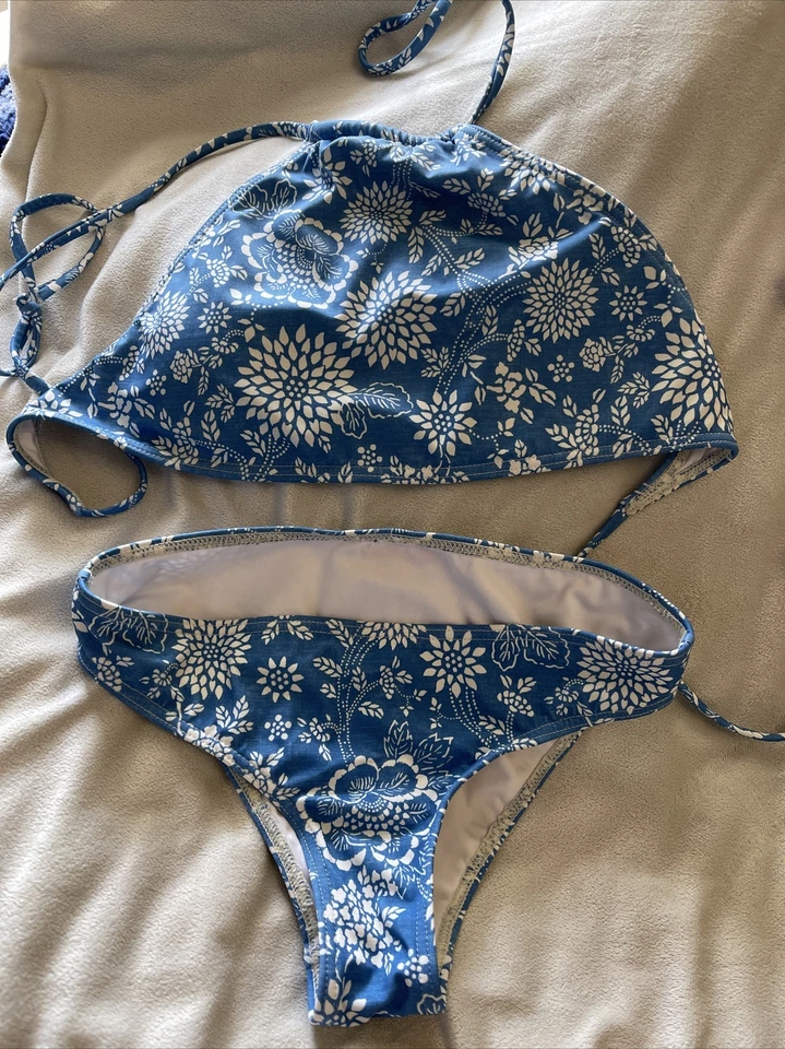 Billabong Girls Blue Floral High Neck Bikini & Shein Lavender one-piece Size 10 - Image 2 of 4