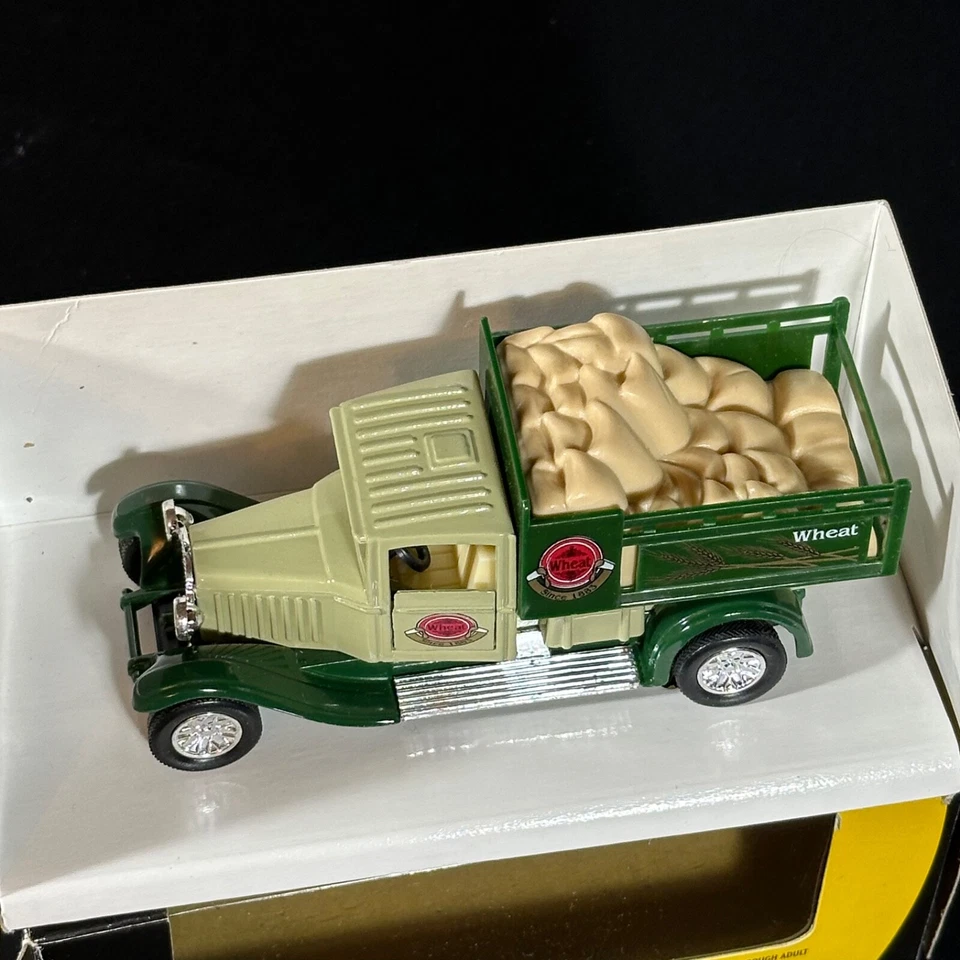 Camión clásico K-Line Kruisers K-94443 - 1:43 - Entrega de trigo - Fundido a presión Nuevo de Lote Antiguo Foto 4 de 4