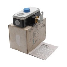 Siemens 3SE7 160-1AE00 2NO+2NC E:01 Pull Cable Switch with Lever -Unused/Original Packaging-