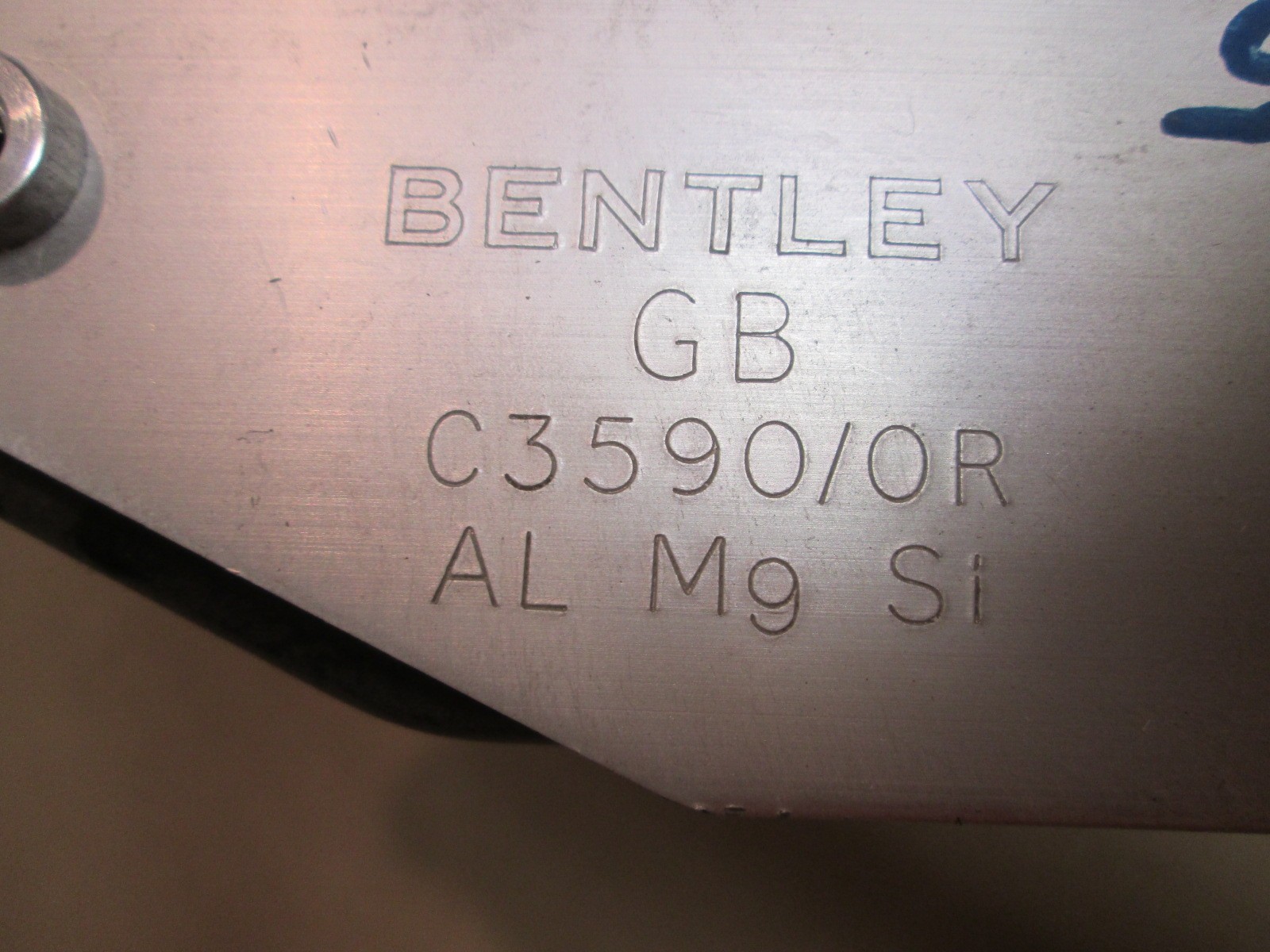 Bentley Continental GT - 05 - RH Front Qrt Vent Glass / Window # 3W0837412C