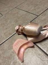 Pointe Shoes