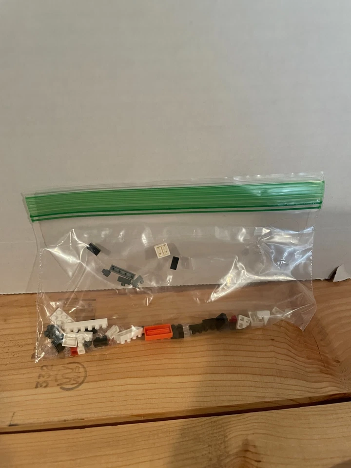 Mixed Assortment of Nanoblock parts and pieces. - Image 2 of 4