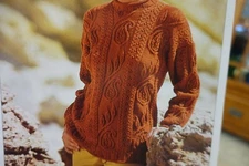 Hayfield Knitting Pattern 4458 Grampian DK Cabled Pattern Sweater 32-46