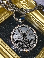 Ciondolo 50 Pesos Moneta Messicana Uomo Donna Finitura Oro Bianco 14k Catena Ghiacciato
