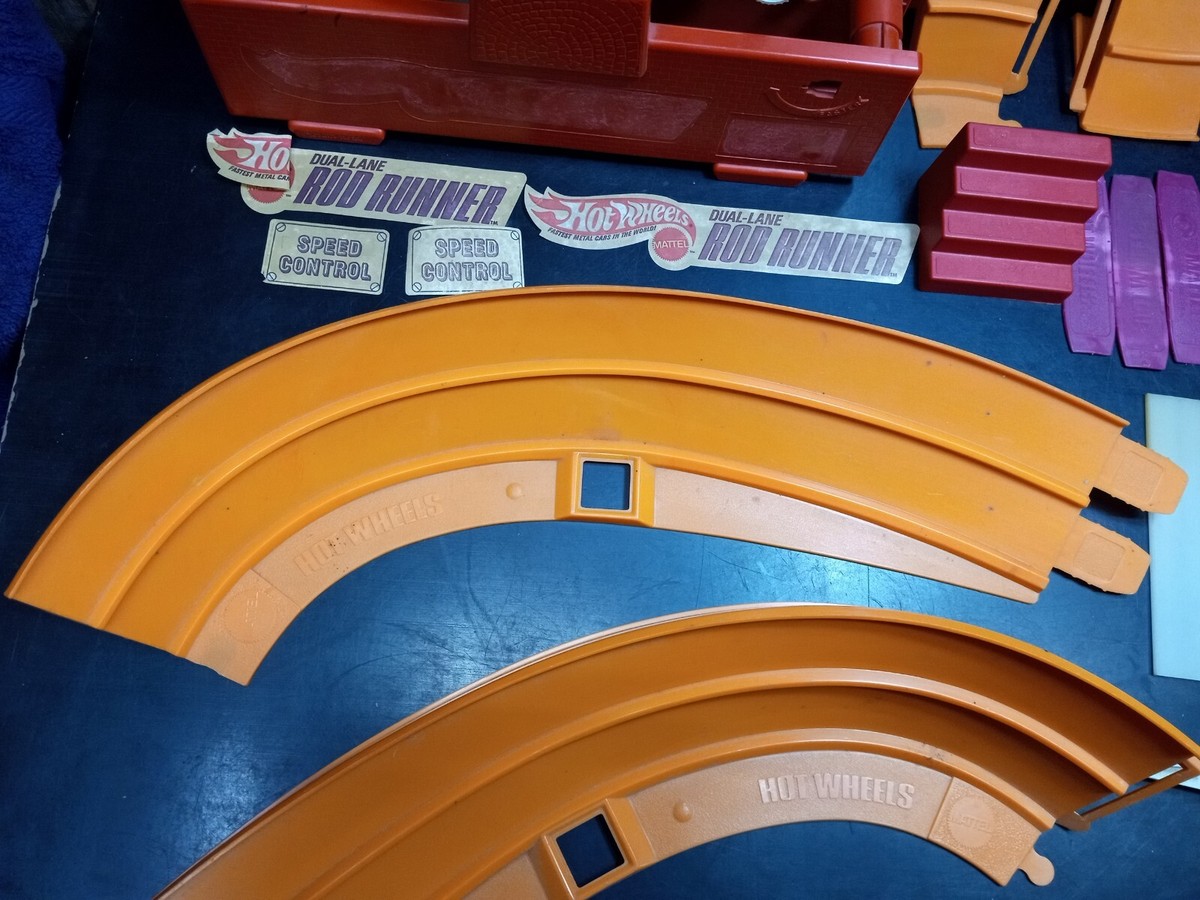 1969 Hot Wheels Dual-Lane Rod Runner Race Set Incomplete!!!