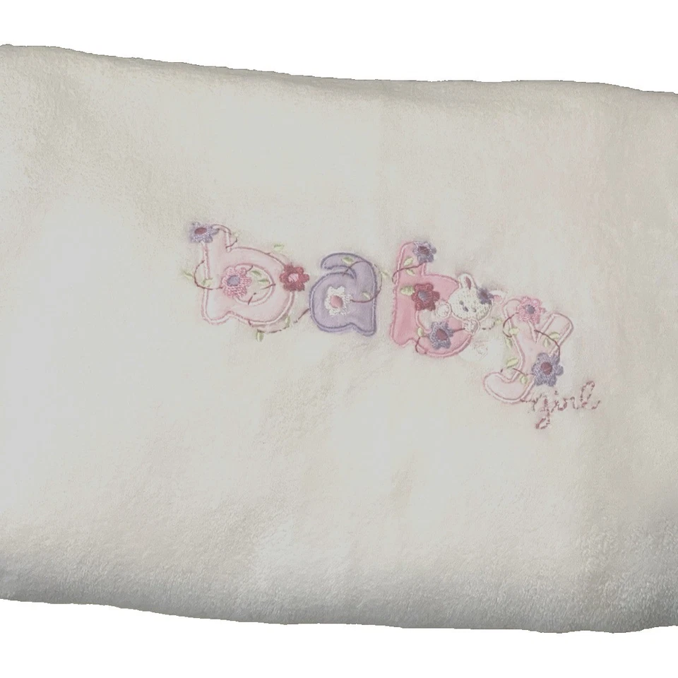Manta De Colección Recién Nacida Blanca Conejito Bebé Niña Rosa Púrpura Bordado Flor Vellón Foto 2 de 4