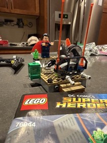 LOT: Lego Super Heroes 30447, 6858, 76044, 6863 No Boxes