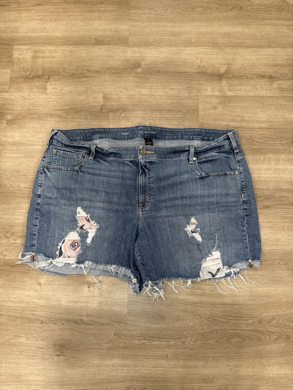 Lane Bryant Plus Size 26 Distressed Jean Shorts Embroidered Patch Raw Hem