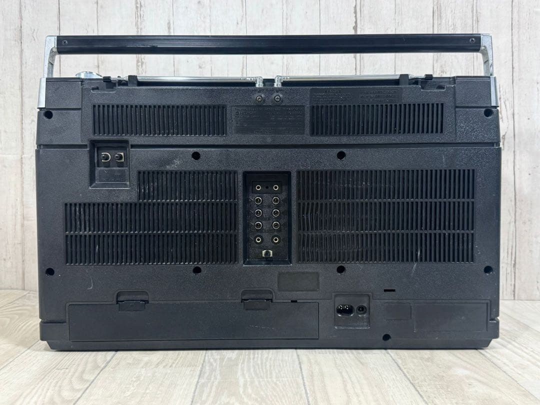 ゆのかる COLUMBIA ラジカセ Hitachi TRK-8180 Hitachi TRK-8180 Vintage Boombox Radio Cassette Recorder Player