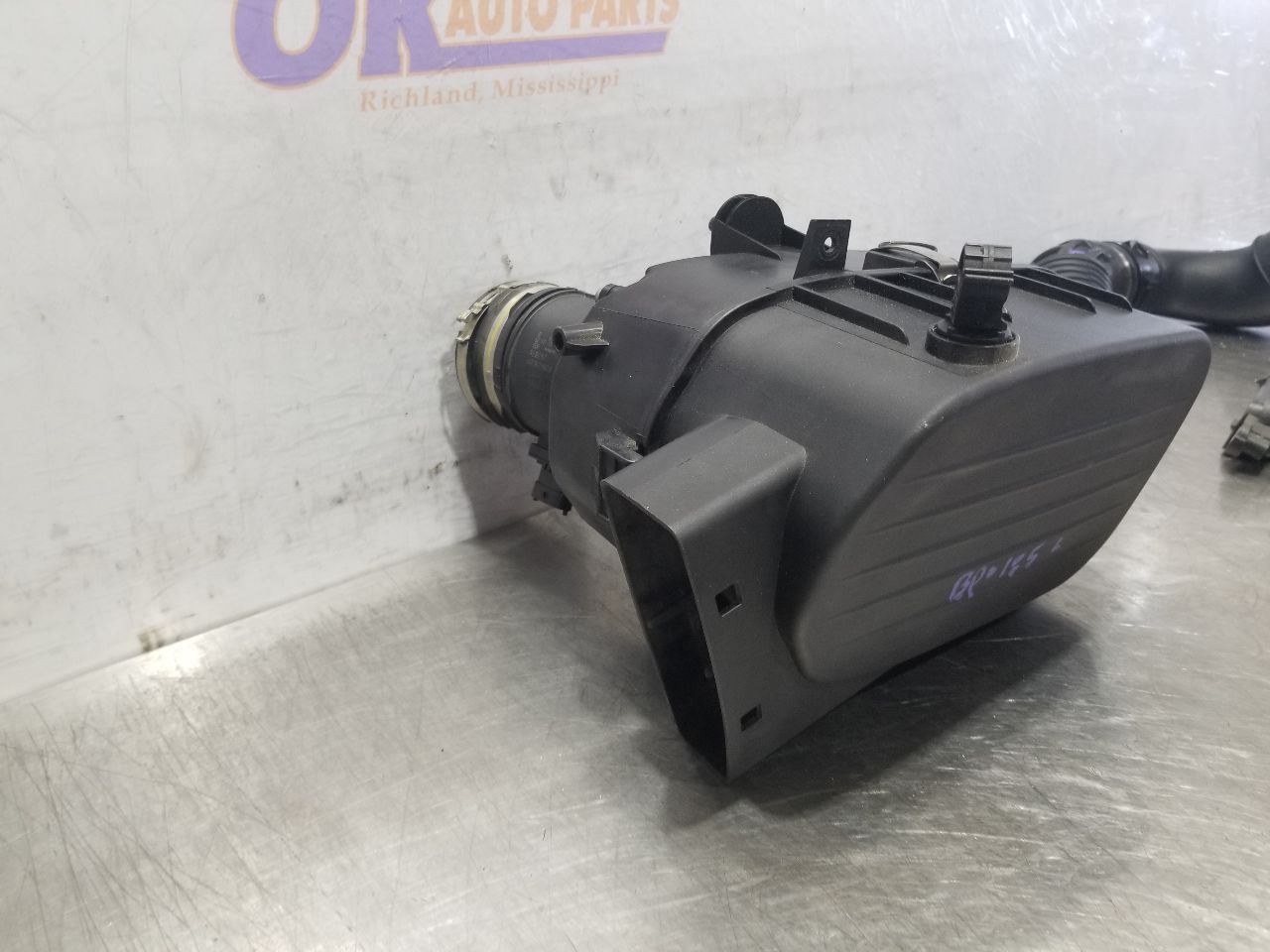 20 2020 MASERATI LEVANTE SQ4 GRANSPORT 3.0L ENGINE AIR CLEANER INTAKE LEFT 