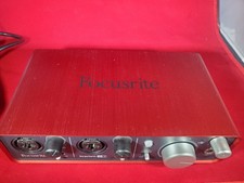 Focusrite Scarlett 2i2 2-Channel USB Audio In...