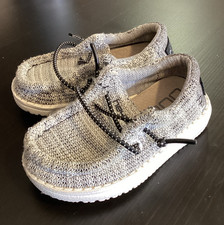 Hey Dude Wally Unisex Kids US 5 Gray Fabric Low Top Loafers Round Toe