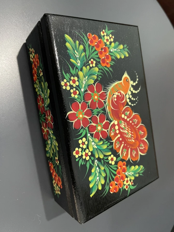 Ukraine Ukrainian Trinket Petrykivka Wooden Handpainted Traditional Floral box - Image 2 of 4