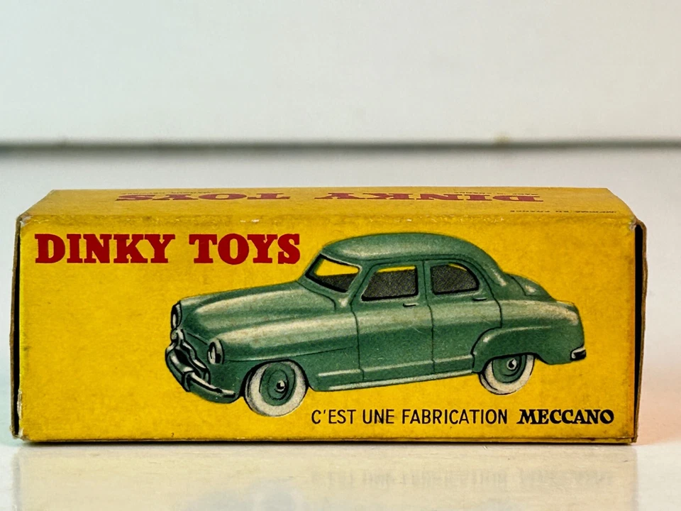 Dinky No. Sedán Simca 9 Aronde 24u con caja original Foto 4 de 4