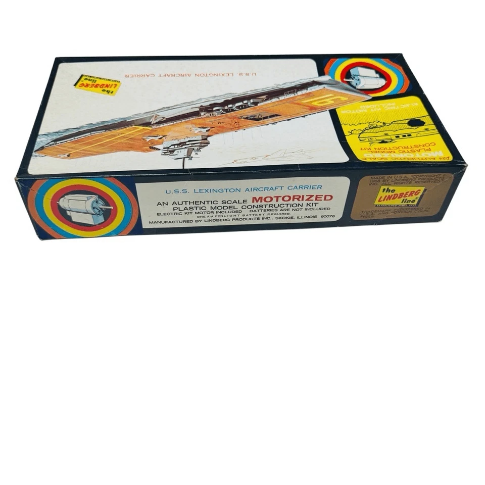 Kit modelo 1968 motorizado Lindberg Line USS Lexington portaaviones completo Foto 2 de 4