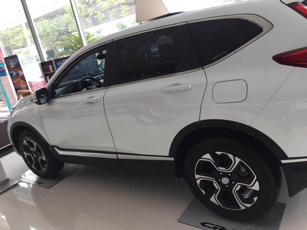 8-Piece Stainless Steel Body Side & Bumper Molding Trim Kit For 2017-2019 Honda CR-V