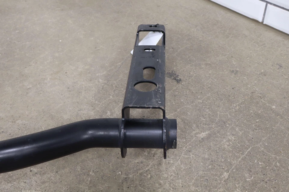 Engate de reboque traseiro 02-07 Chevy Silverado 2500HD sul sem ferrugem - Imagem 3 de 4