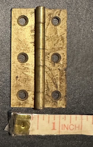 Hinges Brass 2.5” x 1”measurements In Last Two Photos 12 In Total No Screws - Picture 4 of 4