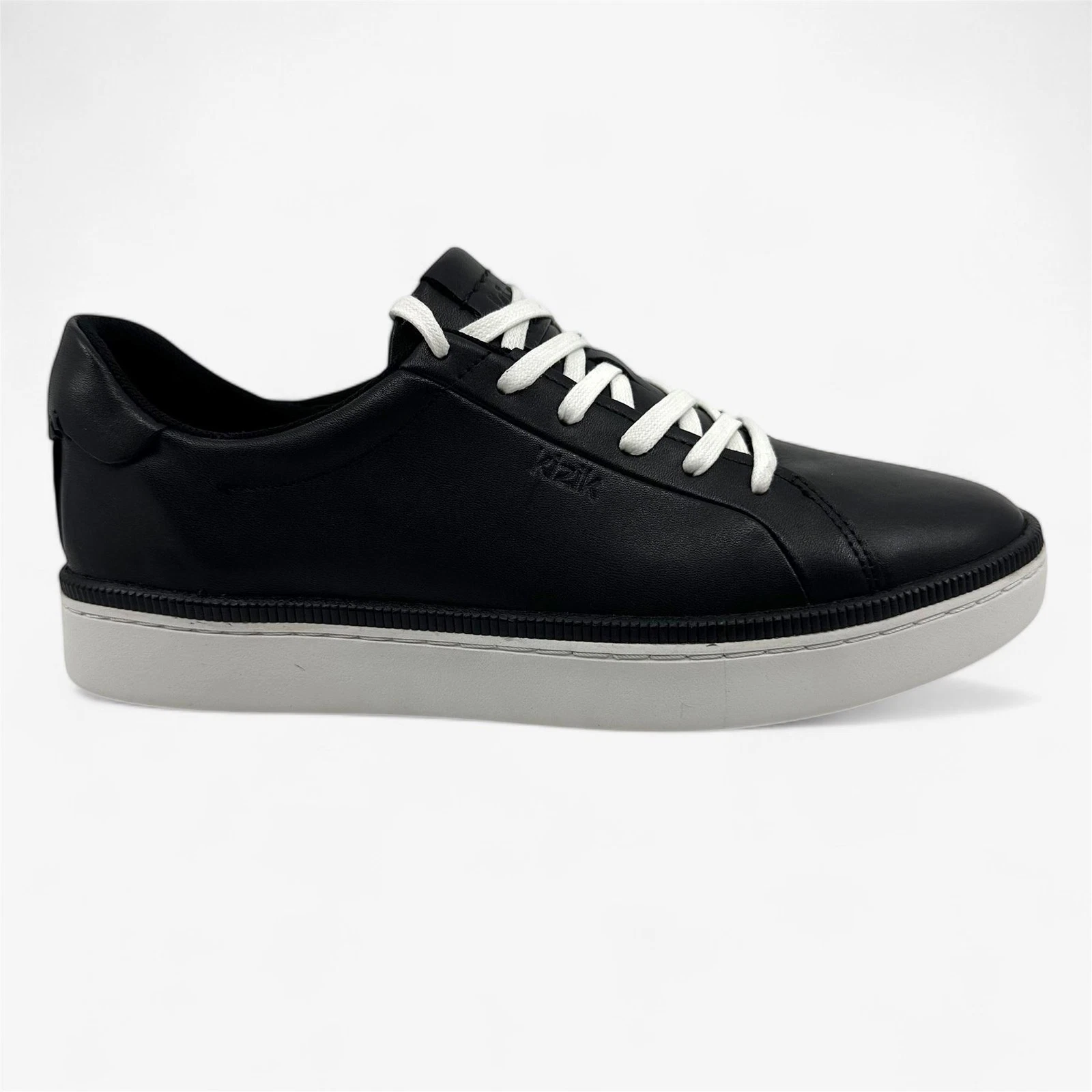 Kizik Sonoma Black Mens Athletic Sneaker