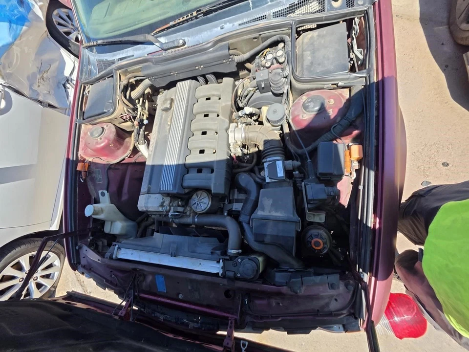 Airbag Air Bag Convertible Driver With M-tech Wheel Fits 91-97 BMW 318i 30418916 Foto 4 de 4