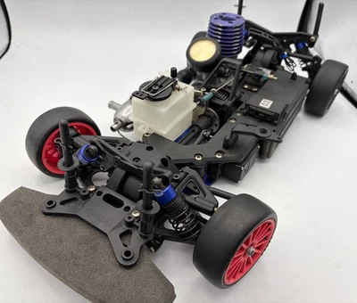 For parts Kyosho engine car FW-05 4WD chassis vintage rare - image 1 of 4