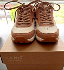 Vionic Women's Ivory Suede Lace-Up Low Top Comfort Sneakers New with Box