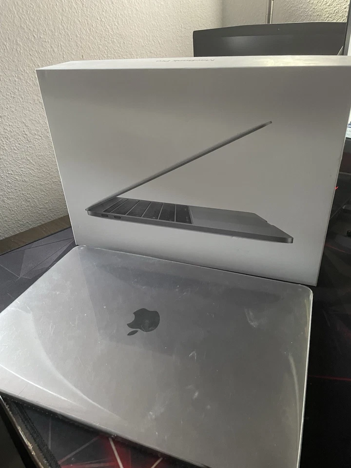 Apple MacBook Pro 13" 2017 · i5 · 16GB · 128GB, Foto 3 von 4