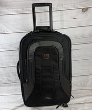 Tumi T-Tech Presidio Park International 2-Wheel Carry-On Suitcase Bag 6722D USED