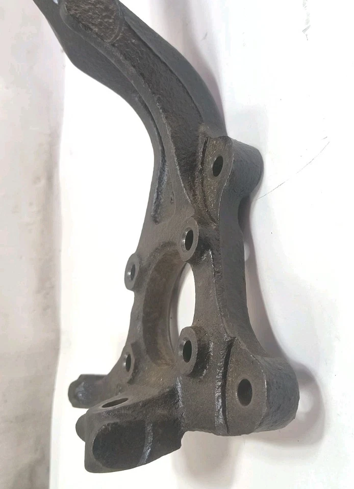 98-02 Camaro Z28 Firebird TA RH R Passenger Steering Knuckle Spindle 18023022 #2 — 第 2/4 张图片